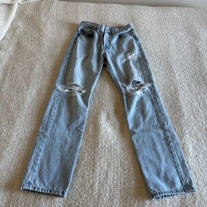 Levi's Women's Light Blue Straight Leg Jeans